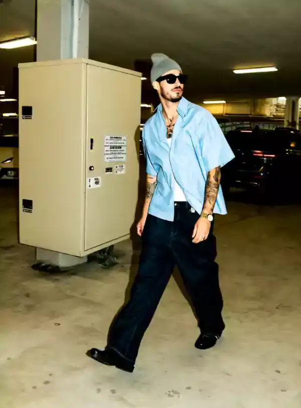 Loading the media file...