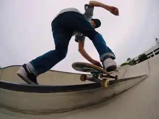 Loading the media file...