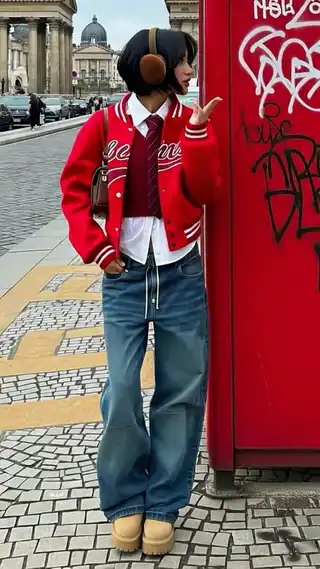 Loading the media file...