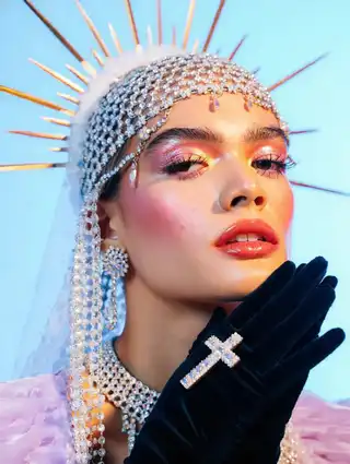 Loading the media file...