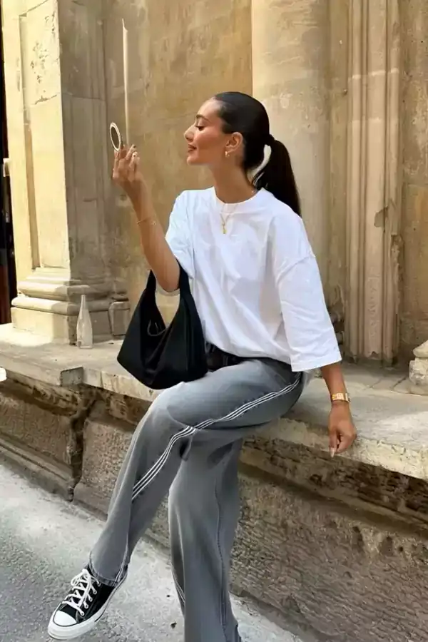 Loading the media file...