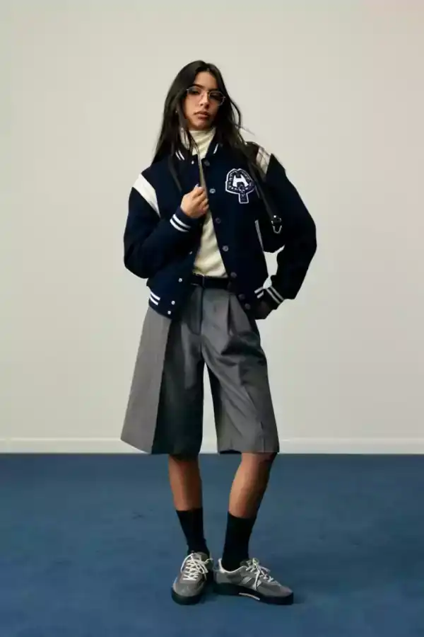 Loading the media file...