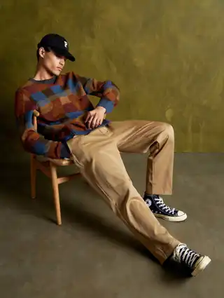 Loading the media file...