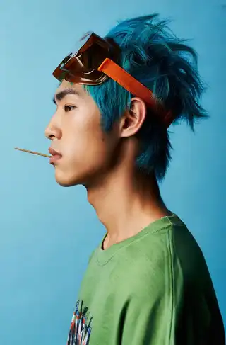 Loading the media file...