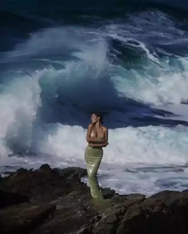 Loading the media file...