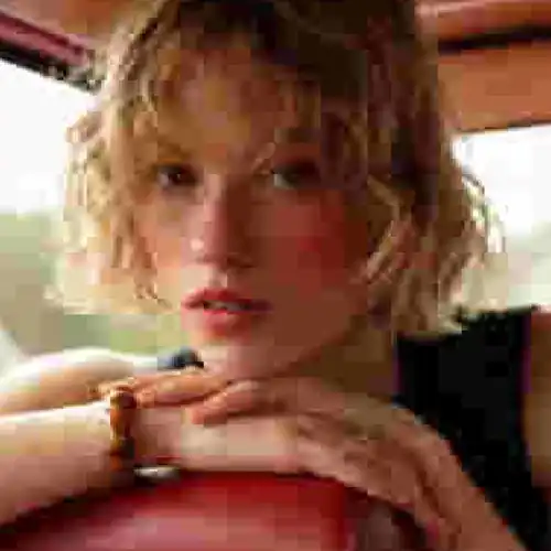 Loading the media file...